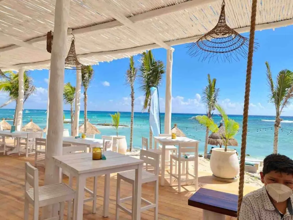 Amazing Villa Inside Tulum Country Club Akumal